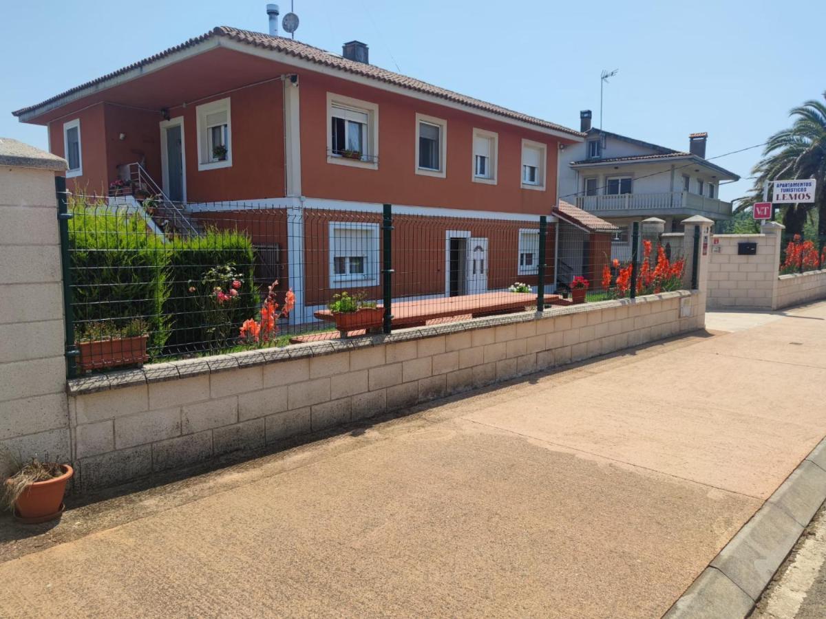 Apartamentos Turisticos Lemos O Pedrouzo Dış mekan fotoğraf