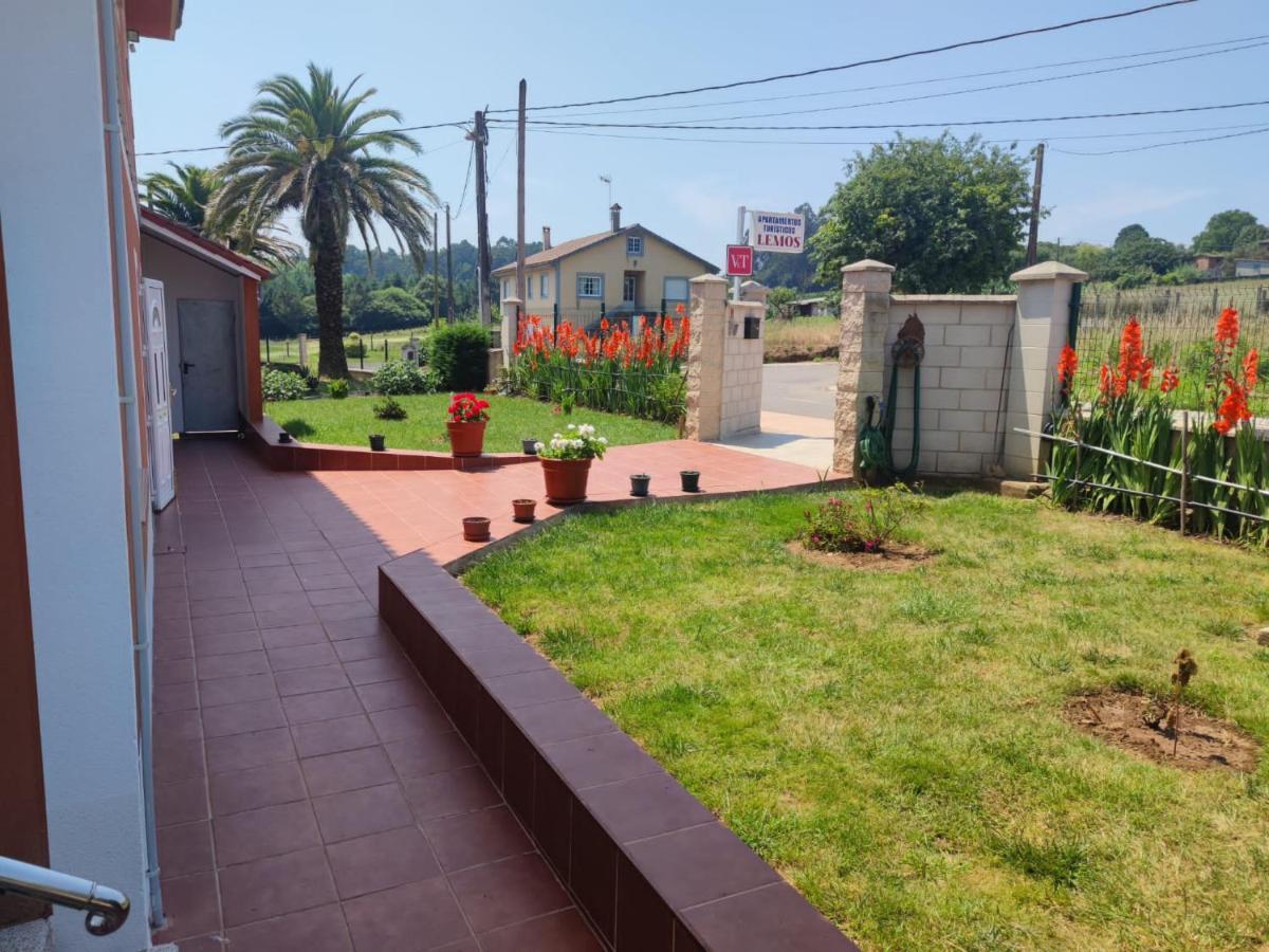 Apartamentos Turisticos Lemos O Pedrouzo Dış mekan fotoğraf