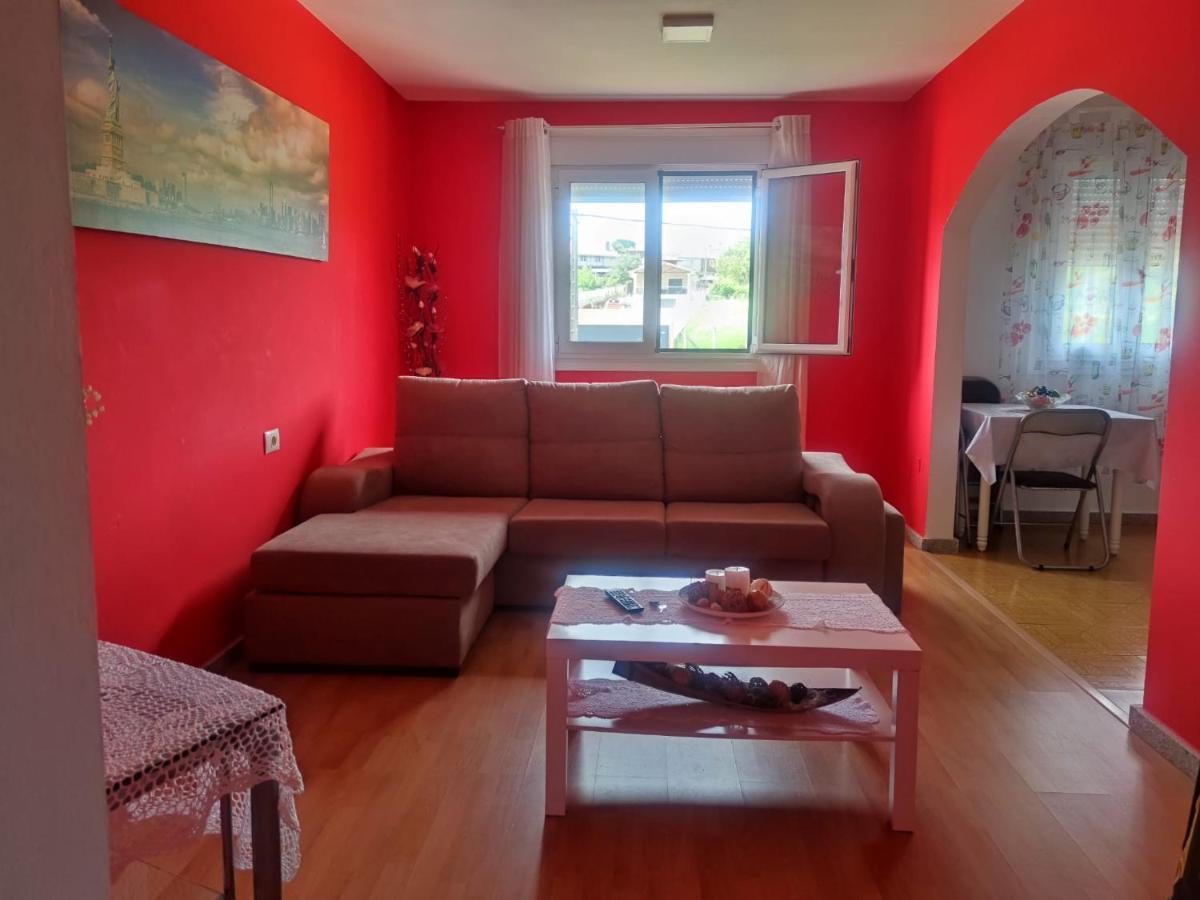 Apartamentos Turisticos Lemos O Pedrouzo Dış mekan fotoğraf
